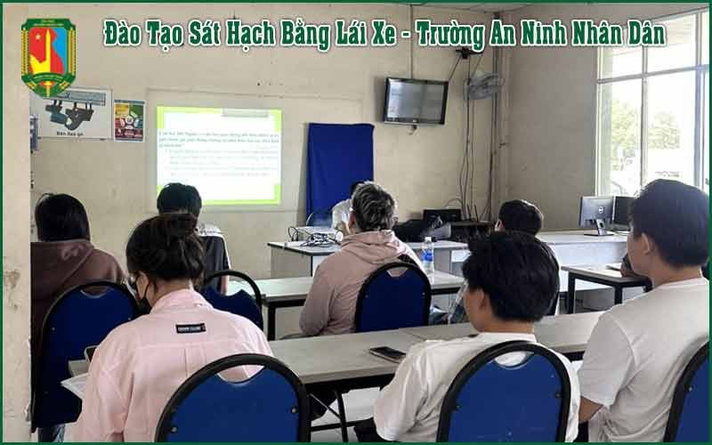 Trường Dạy Lái Xe Đại Học An Ninh Nhân Dân – Thuộc Bộ Công An